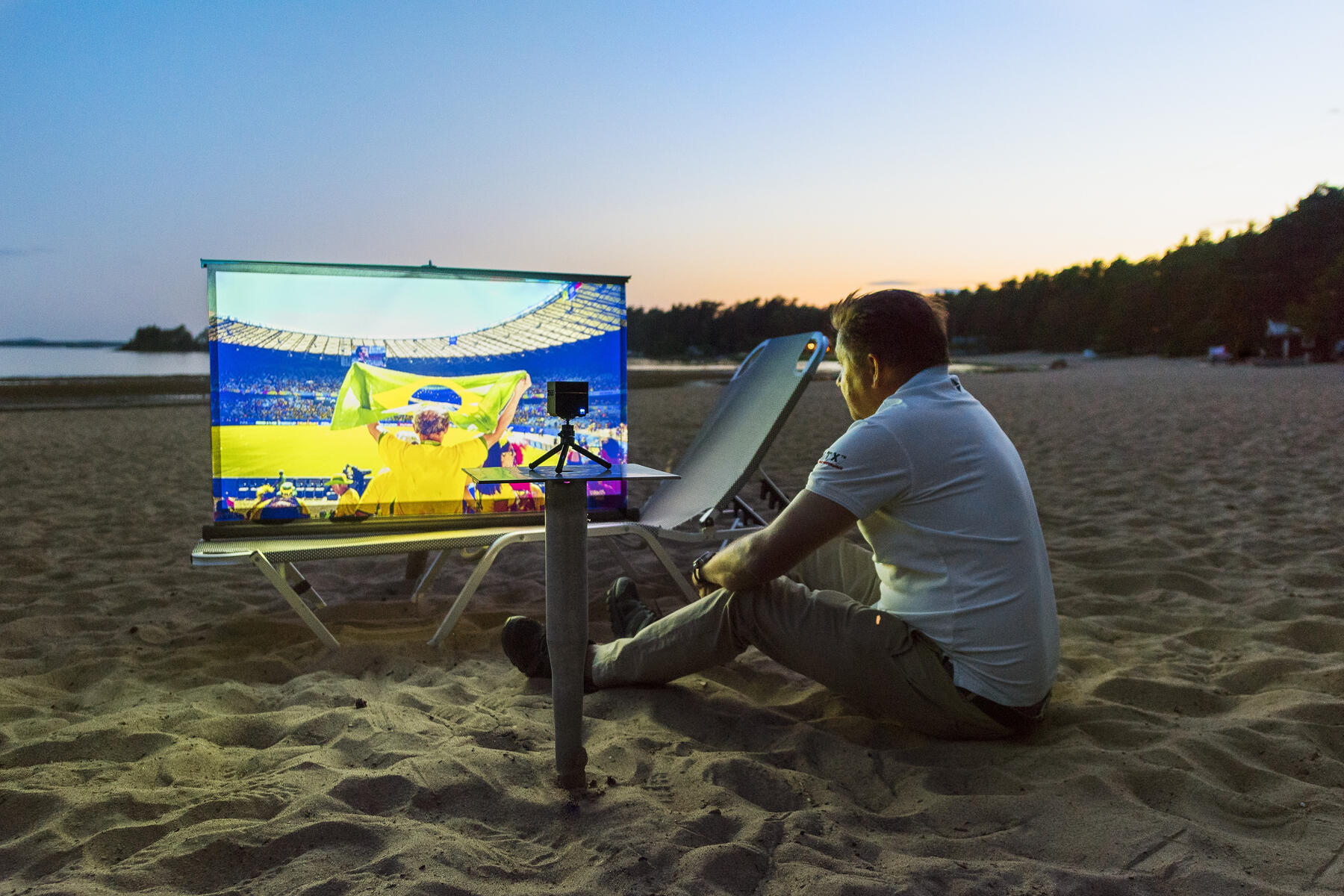 Projektorduk för inom- och utomhusbruk 40 tum - Bild 2