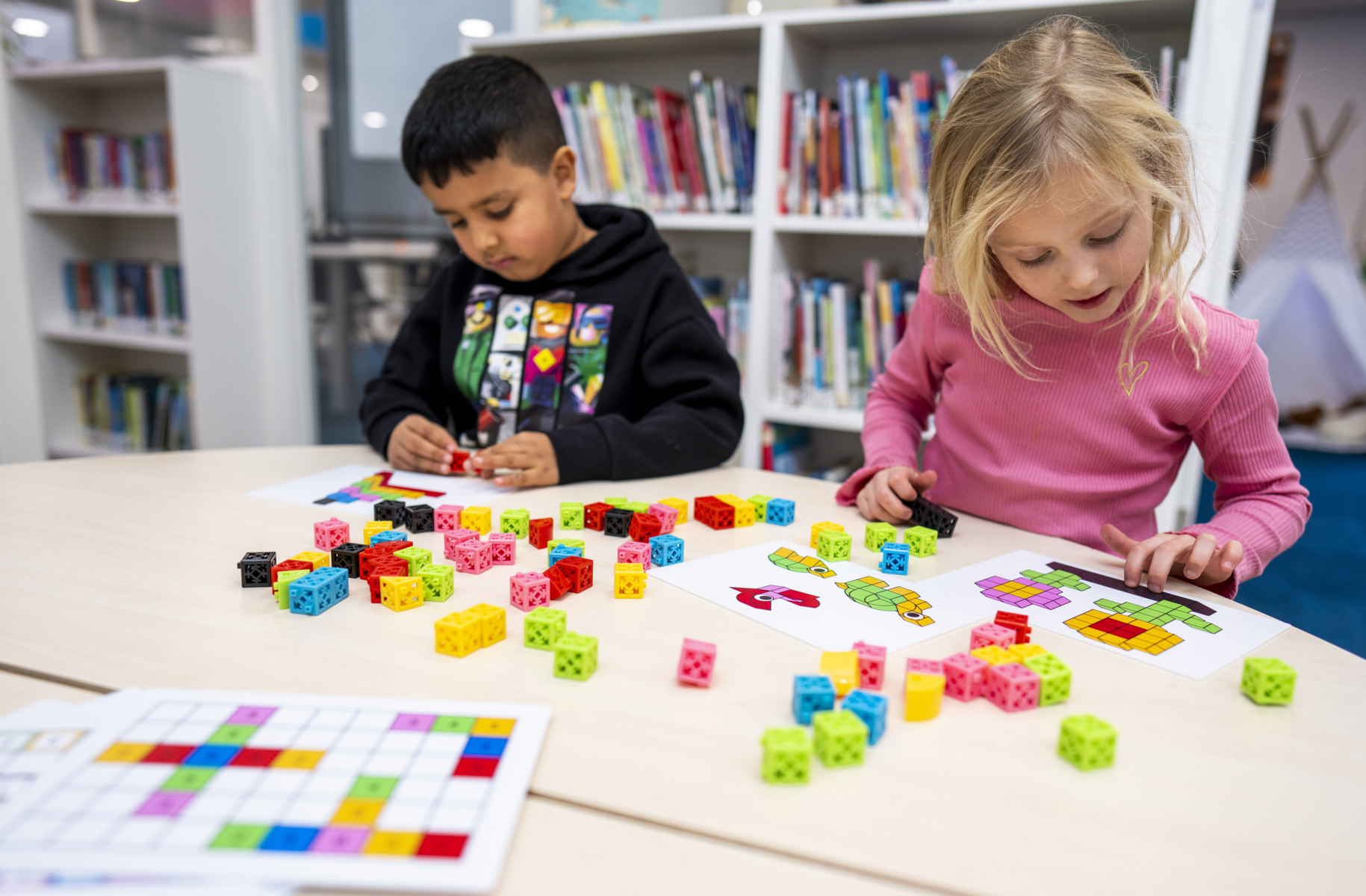 EDUCO Verti-fix bygg från 2D till 3D - Bild 2