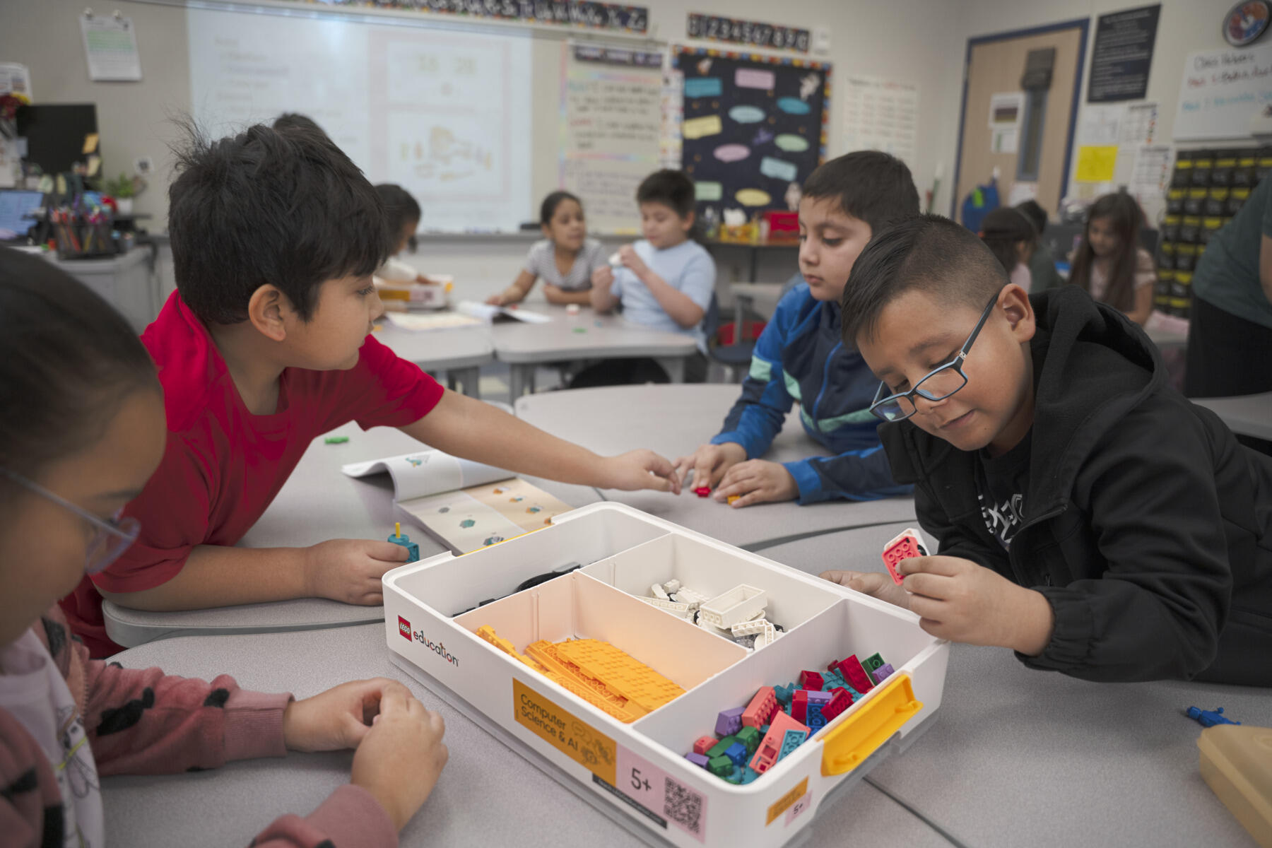 LEGO® Education Programmering och AI 5+ - Bild 4